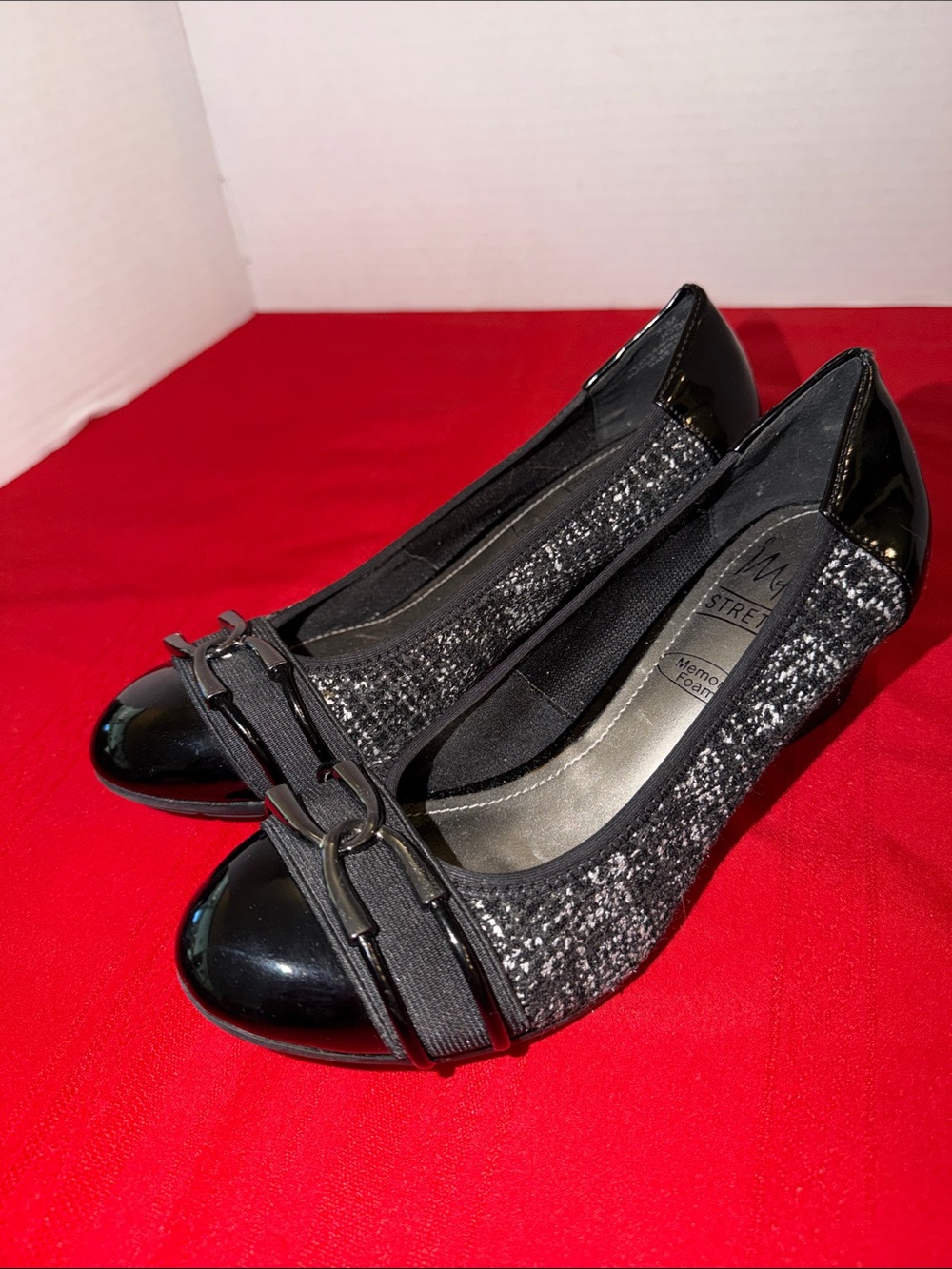 IMPO STRETCH JODI Black Tweed Stretch Memory Foam Wedge Size 7.5